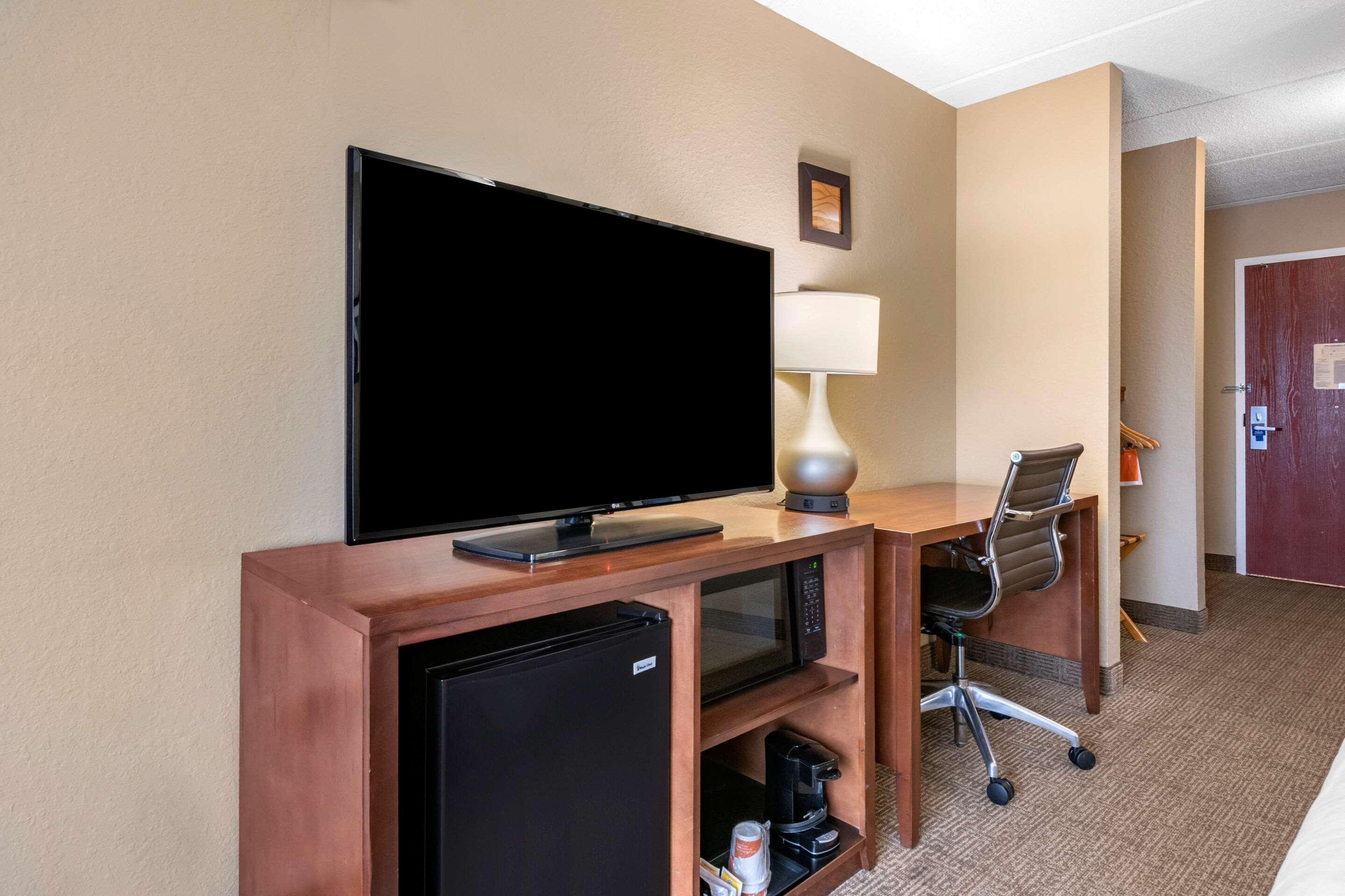 Comfort Inn & Suites Orlando North Sanford Extérieur photo