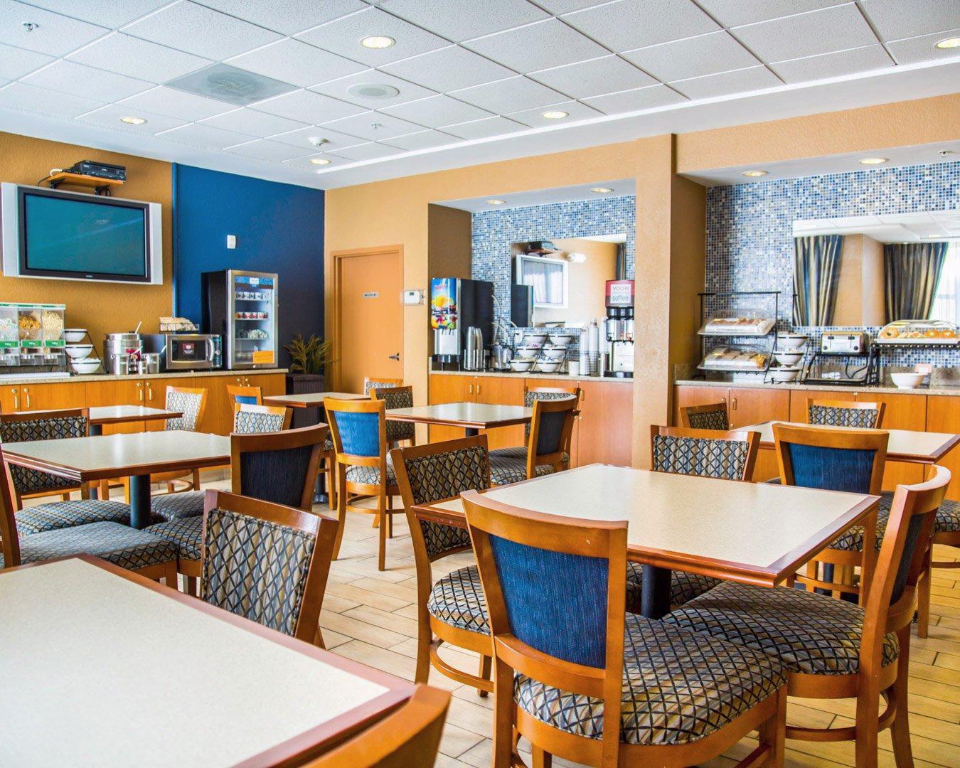 Comfort Inn & Suites Orlando North Sanford Extérieur photo