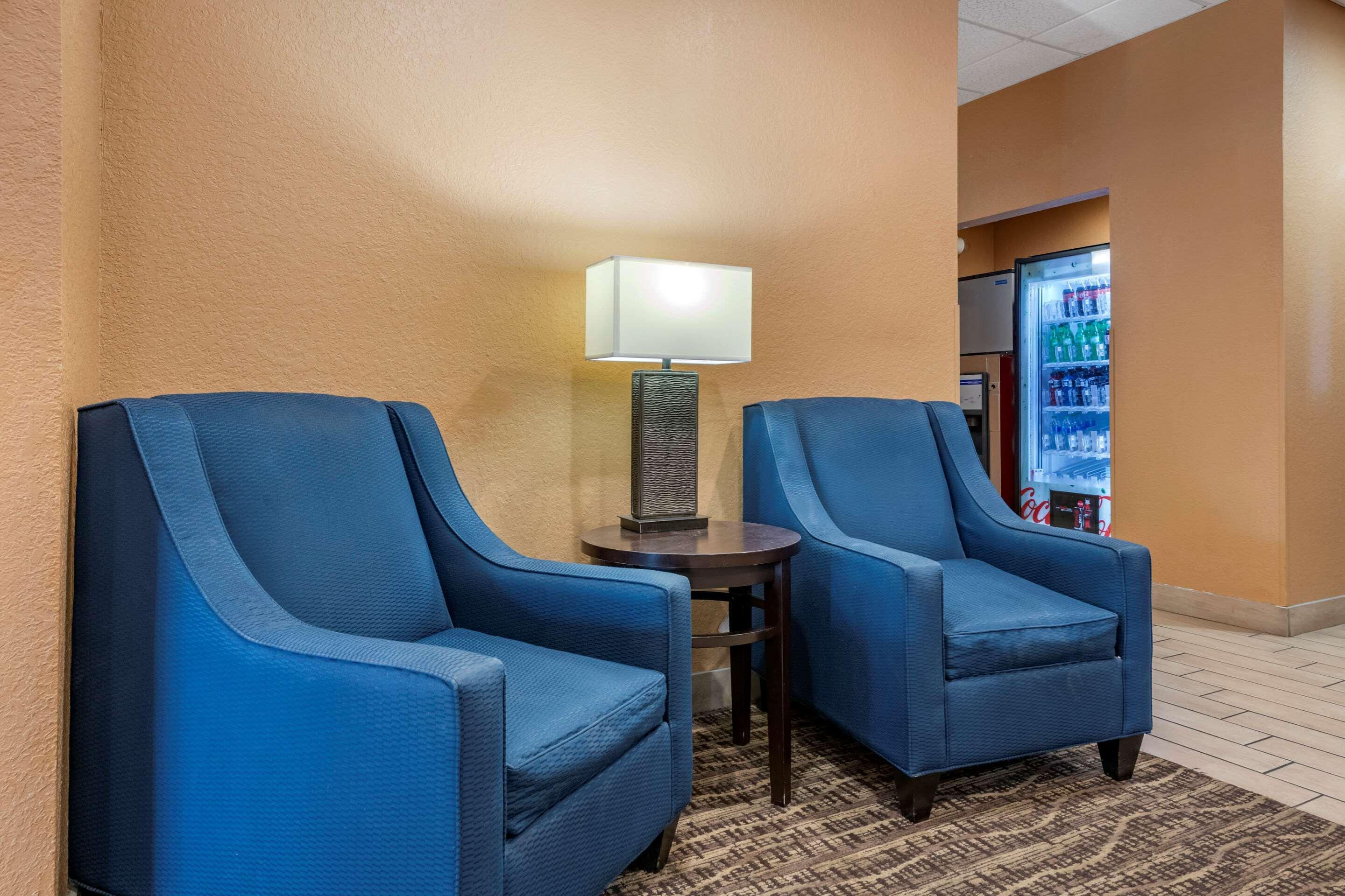 Comfort Inn & Suites Orlando North Sanford Extérieur photo