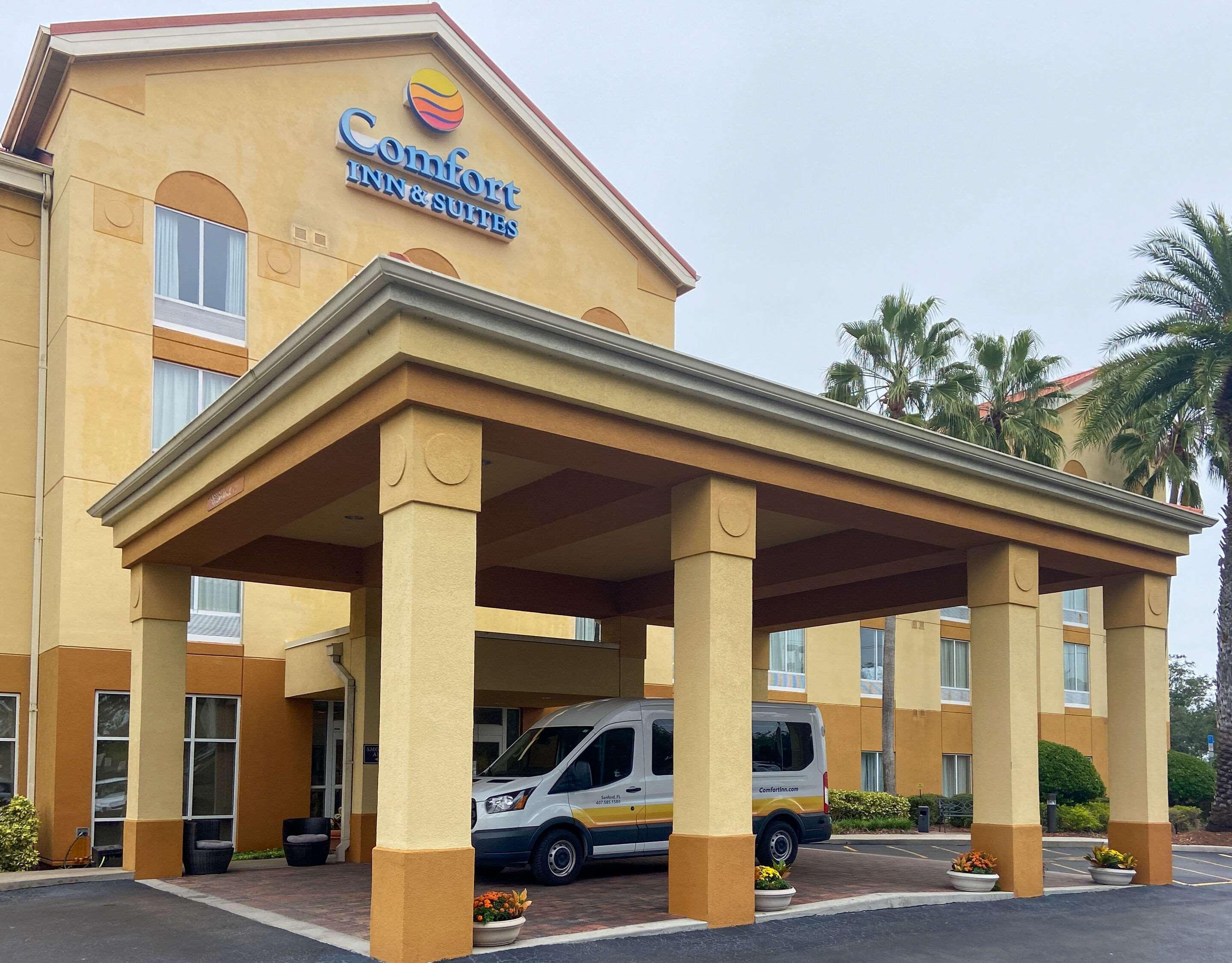 Comfort Inn & Suites Orlando North Sanford Extérieur photo